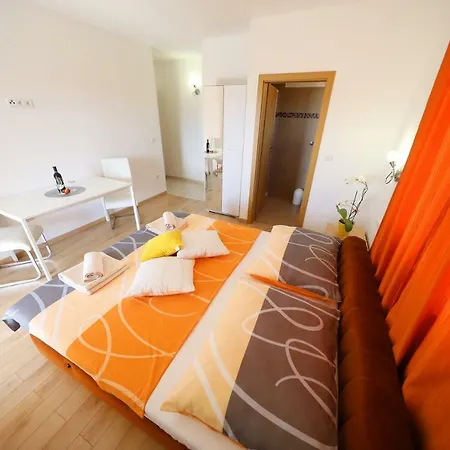 Guest house Lucija
