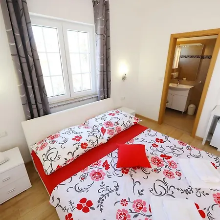 Lucija Guest house